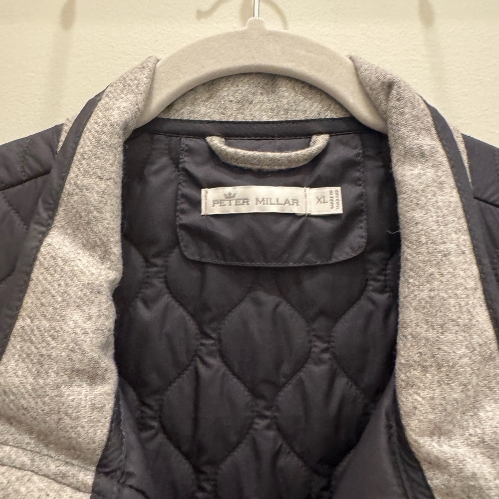 Peter Millar Lite weight Vest - Picture 3 of 3